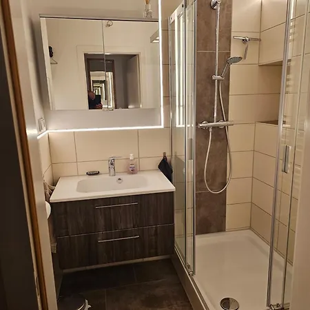 Im Dachgeschoss Mit Aufzug Apartamento *